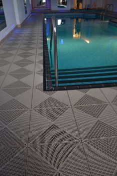 Anti-skid floor tiles SUPREME FLOORS Bergo