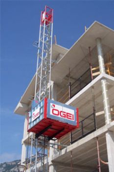 Building hoist OGEI OC-1500