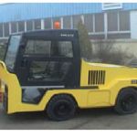 Industrial compact terminal tractor :: Charlatte TD225