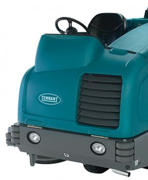 Industrial ride-on floor scrubber-dryer TENNANT T20