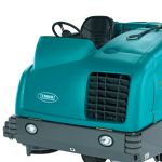 Large integrated ride-on scrubber-sweeper :: TENNANT M30