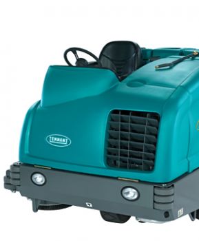 Large integrated ride-on scrubber-sweeper TENNANT M30