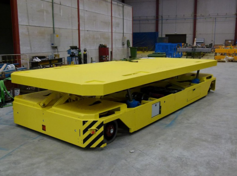 Omnidirectional AGV with electric lifting device DTA 