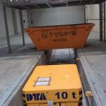 Rail transfer car with lifting device :: DTA