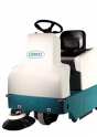 Sub-compact rider sweeper TENNANT 6100